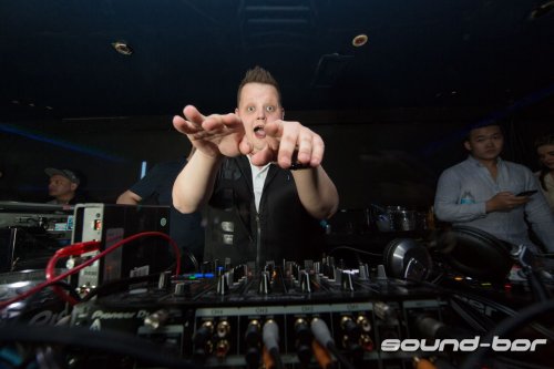 04.16.16 Orjan Nilsen | Noah Neiman
