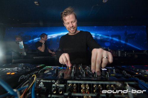 Ferry Corsten | Kenneth Thomas