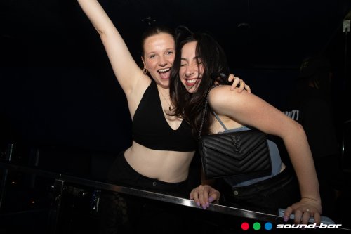 Deux Saints & Friends