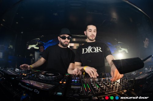 DEUX SAINTS & FRIENDS 12/20/24